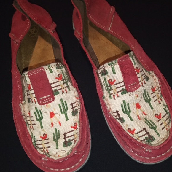 Ariat - Picture 3 of 3